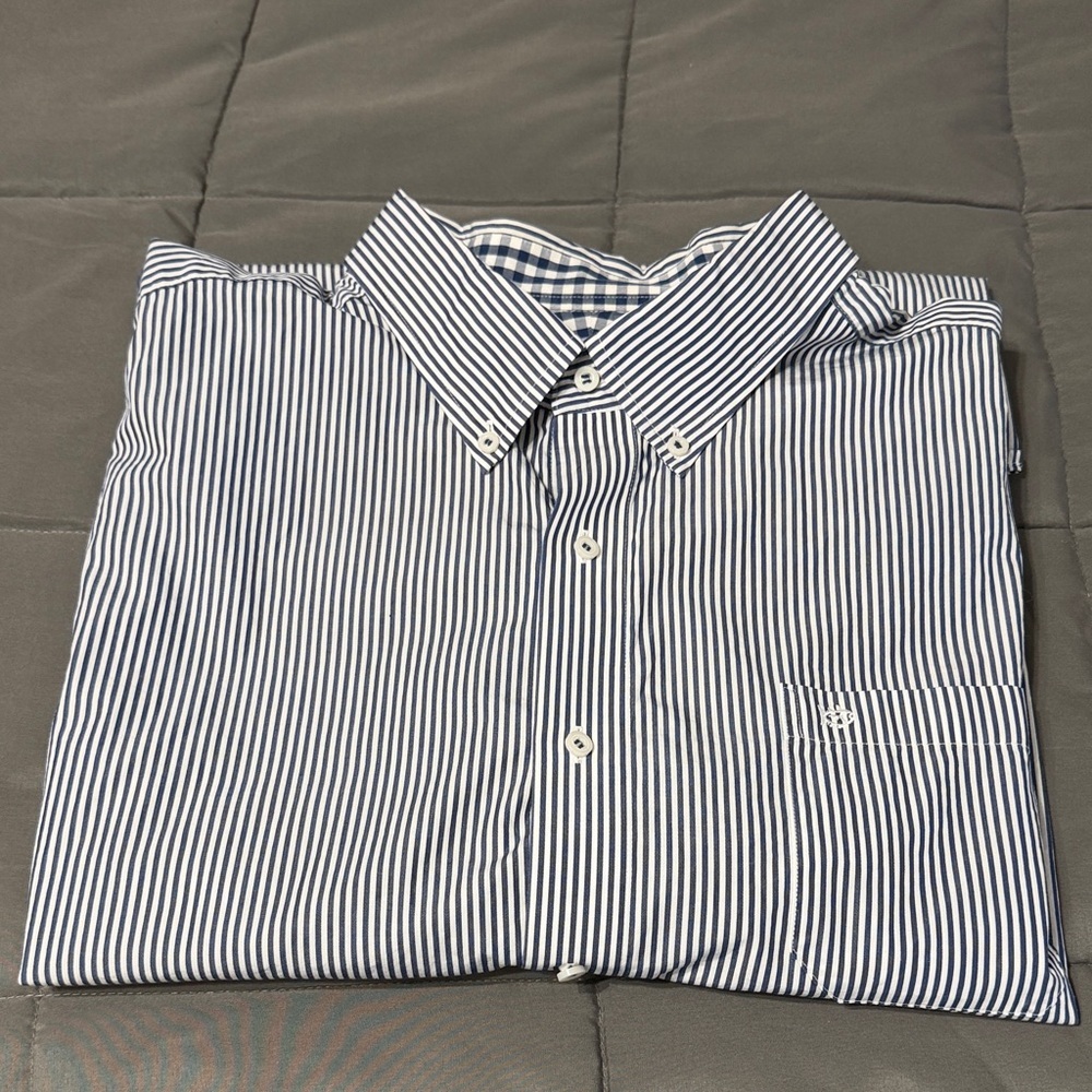 Southern Tide Classic fit long sleeved button down shirt.  XXL